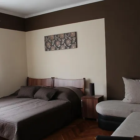 Stilus Apartman * Szekszárd