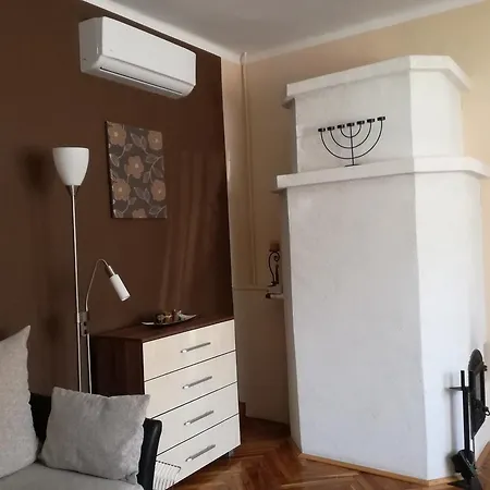 Stilus Apartman Apartment