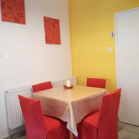 Stilus Apartman * Szekszárd